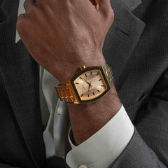 Reloj Guess Punctual de Caballero Dorado