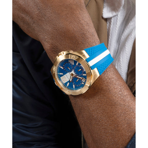 Reloj Guessde hombre Vette color azul con bisel dorado