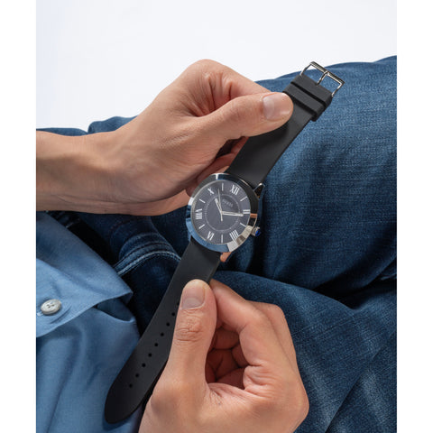 Reloj Guess de hombre ARC color negro con carátula azul